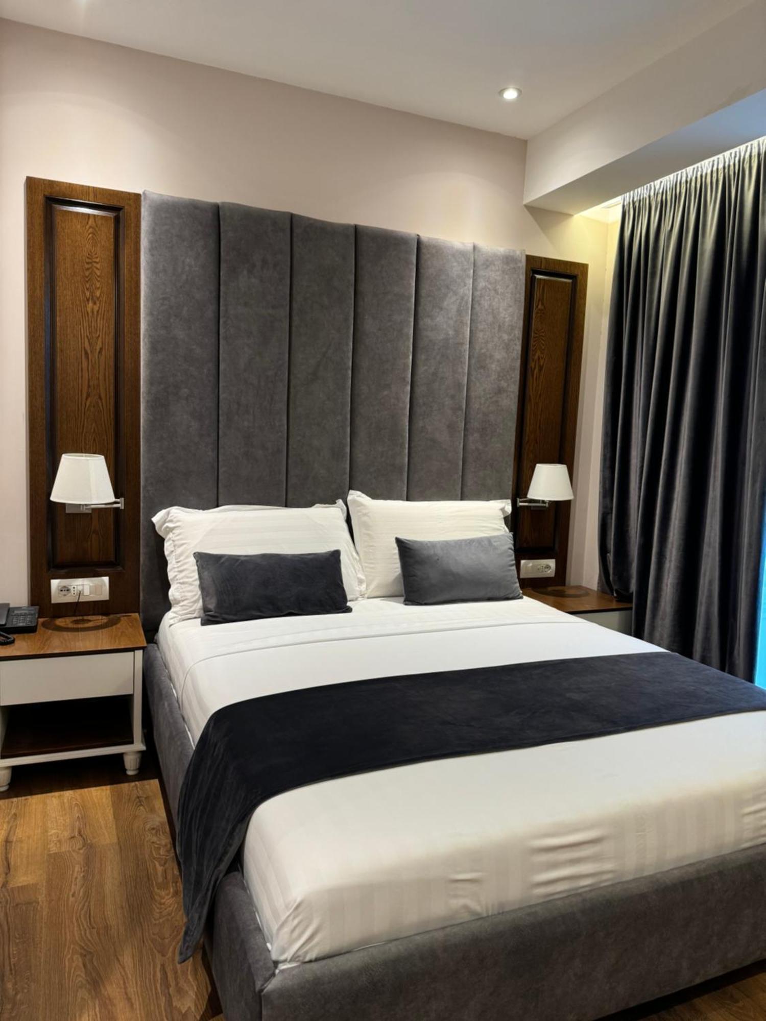 Arberia Palace Hotel Fushe Milot Luaran gambar