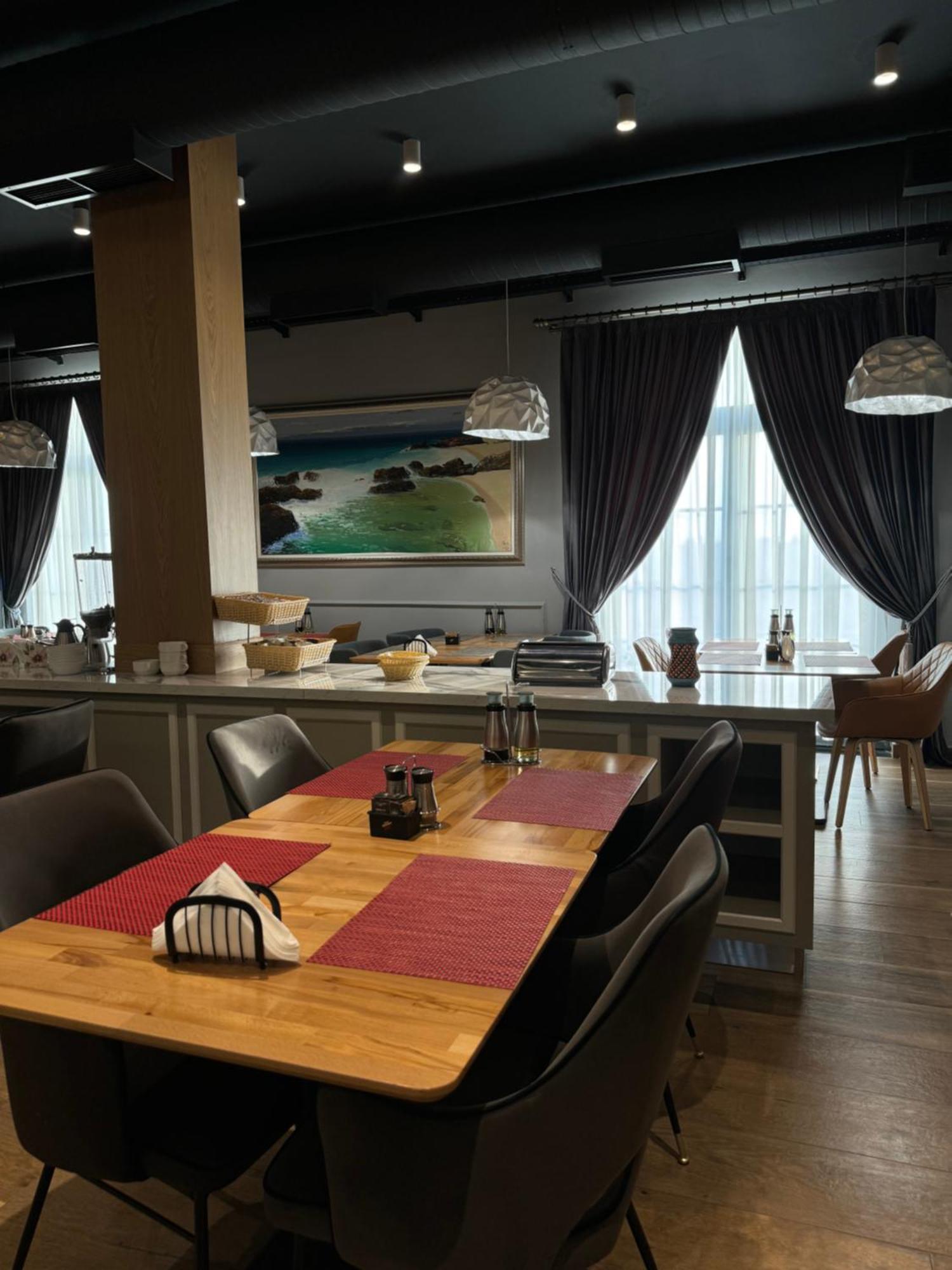 Arberia Palace Hotel Fushe Milot Luaran gambar